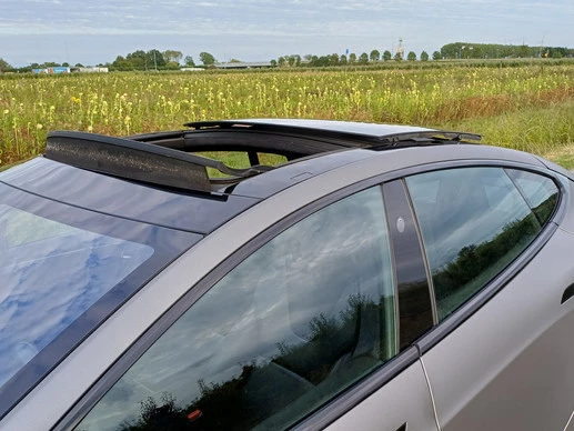 Tesla Model S - Afbeelding 13 van 30