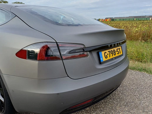 Tesla Model S - Afbeelding 17 van 30