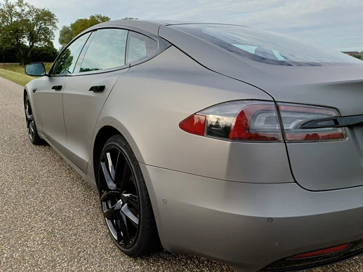 Tesla Model S - Afbeelding 18 van 30