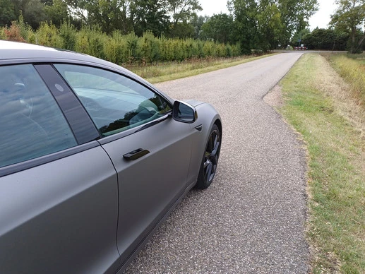 Tesla Model S - Afbeelding 21 van 30