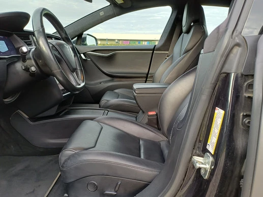 Tesla Model S - Afbeelding 25 van 30