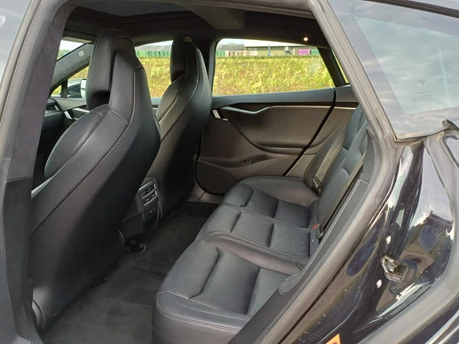 Tesla Model S - Afbeelding 28 van 30