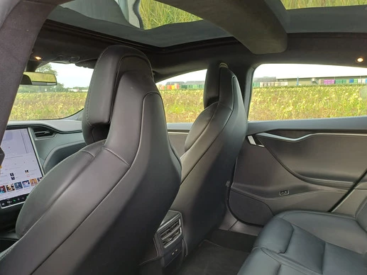 Tesla Model S - Afbeelding 29 van 30