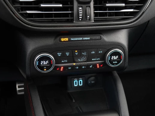 Ford Kuga - Afbeelding 14 van 30