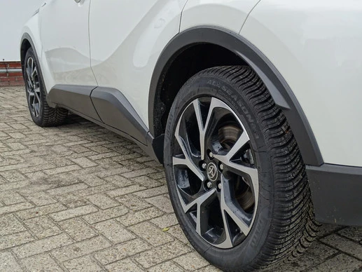 Toyota C-HR - Afbeelding 15 van 27
