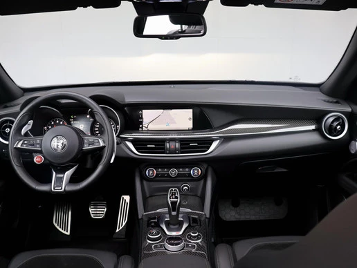 Alfa Romeo Stelvio - Afbeelding 3 van 30