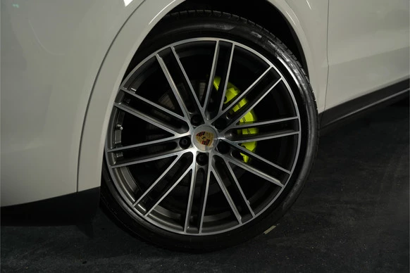 Porsche Cayenne - Afbeelding 8 van 30