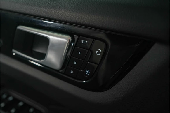 Porsche Cayenne - Afbeelding 18 van 30