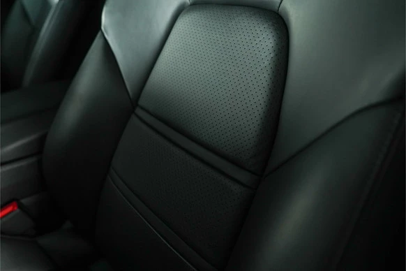 Porsche Cayenne - Afbeelding 21 van 30