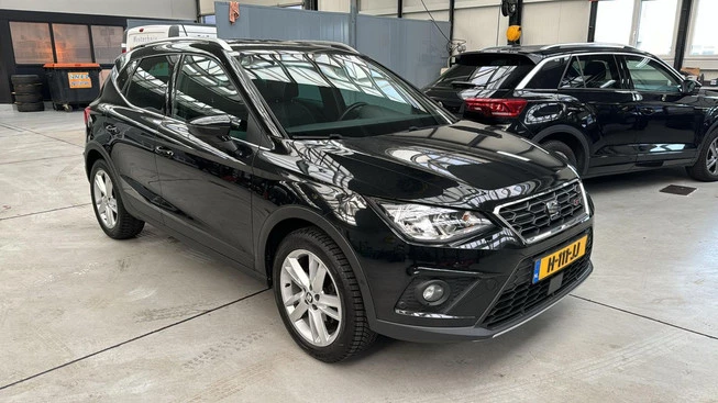 SEAT Arona - Afbeelding 2 van 4