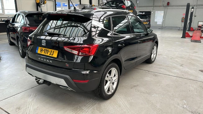 SEAT Arona - Afbeelding 3 van 4