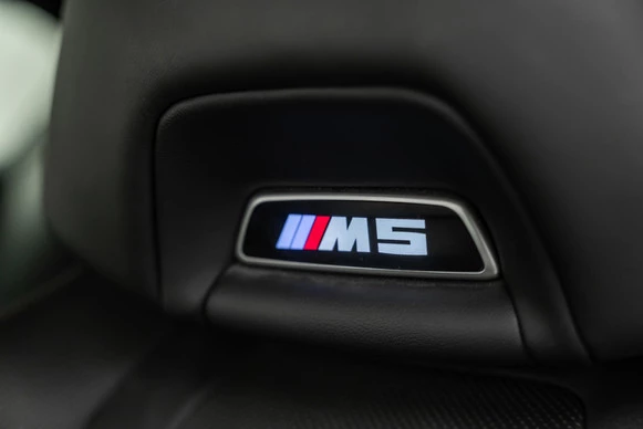BMW M5 - Afbeelding 9 van 30