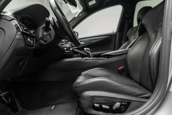 BMW M5 - Afbeelding 7 van 30