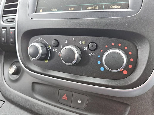 Renault Trafic - Afbeelding 10 van 17