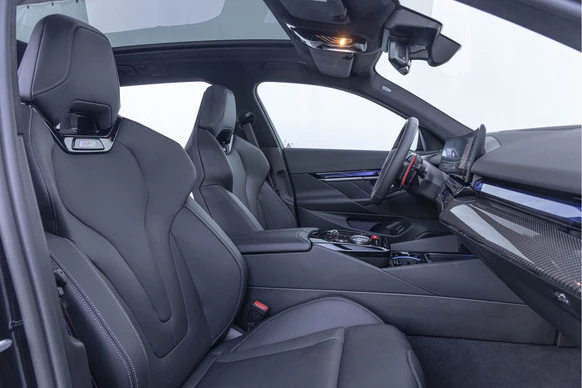 BMW M5 - Afbeelding 4 van 30
