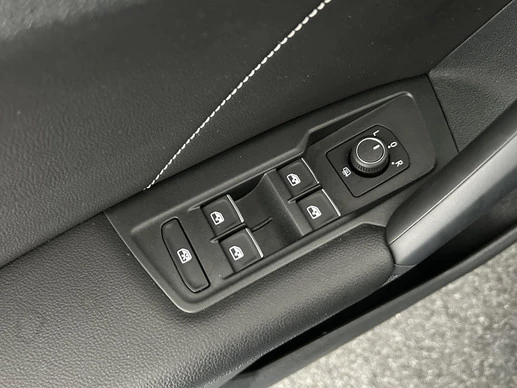 Volkswagen Tiguan - Afbeelding 12 van 30