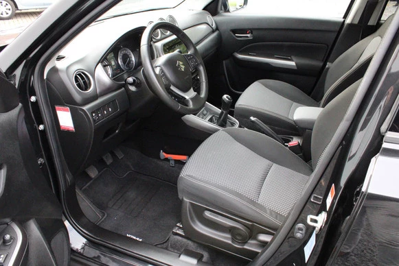 Suzuki Vitara - Afbeelding 8 van 30