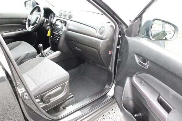Suzuki Vitara - Afbeelding 12 van 30