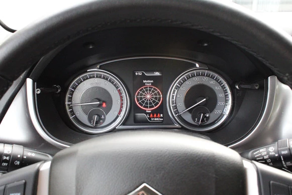 Suzuki Vitara - Afbeelding 13 van 30