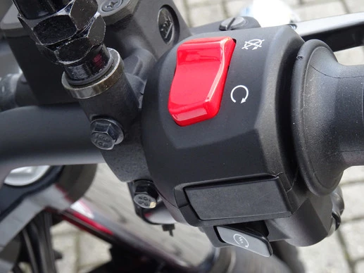 Moto Guzzi V7 - Afbeelding 9 van 18