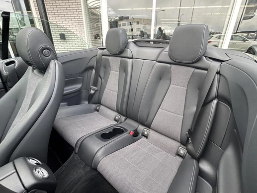 Mercedes-Benz E-Klasse - Afbeelding 17 van 30