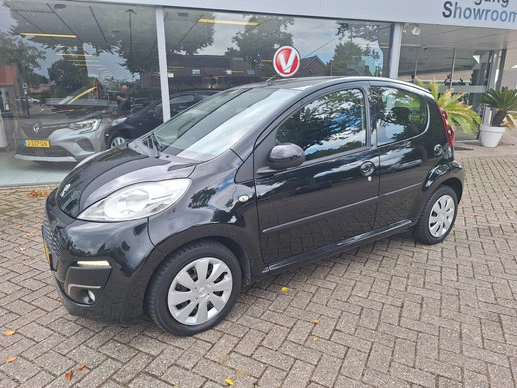Peugeot 107 - Afbeelding 1 van 24