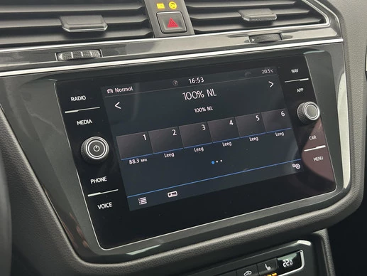 Volkswagen Tiguan - Afbeelding 23 van 30