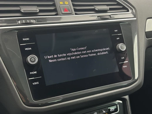 Volkswagen Tiguan - Afbeelding 24 van 30