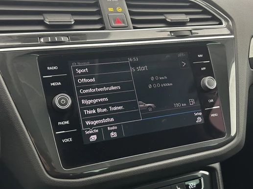 Volkswagen Tiguan - Afbeelding 29 van 30