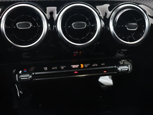 Mercedes-Benz A-Klasse - Afbeelding 25 van 30