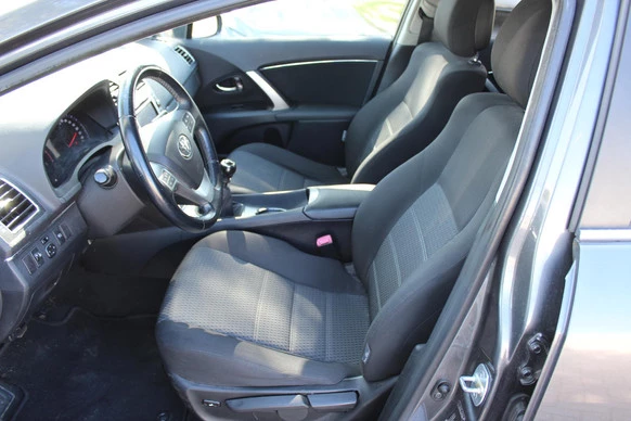 Toyota Avensis - Afbeelding 11 van 30