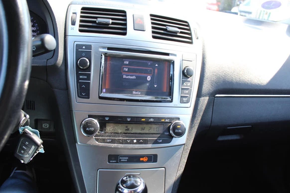 Toyota Avensis - Afbeelding 27 van 30
