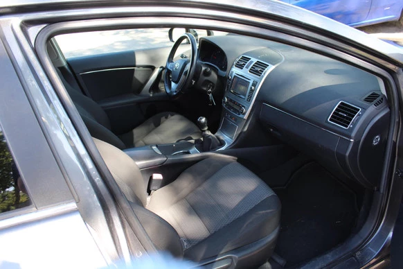 Toyota Avensis - Afbeelding 29 van 30
