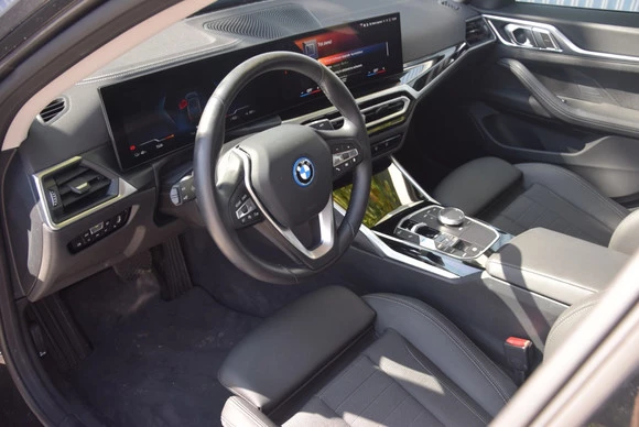 BMW i4 - Afbeelding 8 van 20