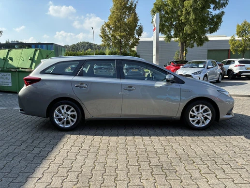 Toyota Auris - Afbeelding 10 van 30