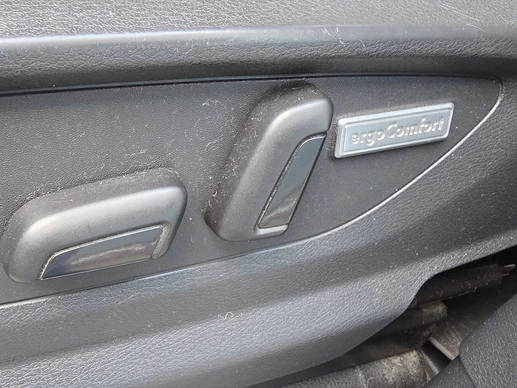 Volkswagen Amarok - Afbeelding 21 van 30