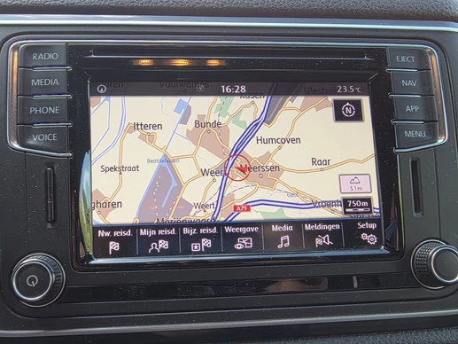 Volkswagen Amarok - Afbeelding 28 van 30