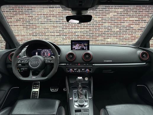 Audi RS3 - Afbeelding 11 van 30