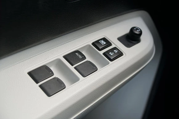 Suzuki Ignis - Afbeelding 20 van 30