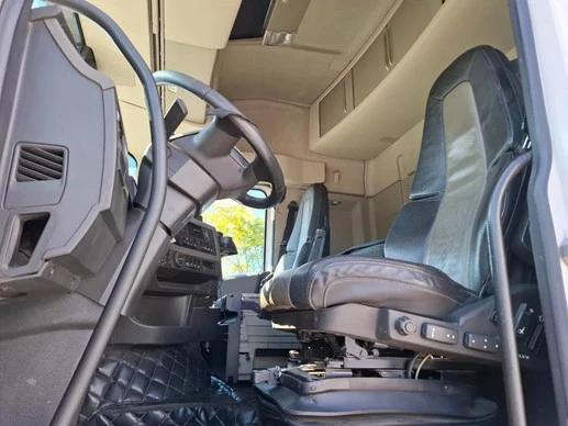 Volvo FH - Afbeelding 20 van 30