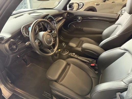 MINI Cooper Cabrio - Afbeelding 24 van 30