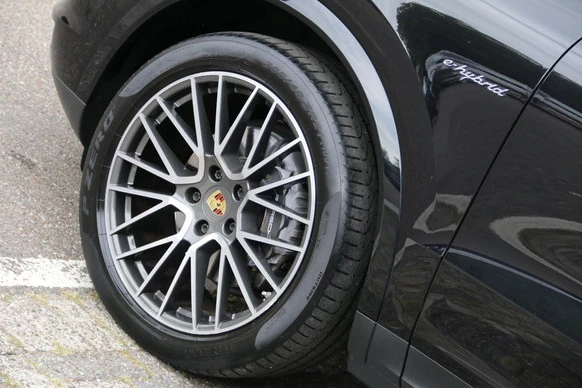Porsche Cayenne - Afbeelding 5 van 22