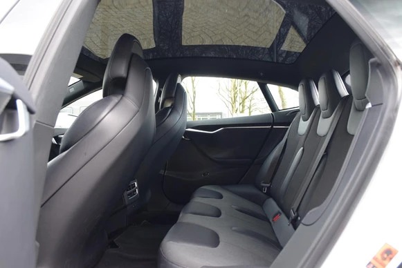 Tesla Model S - Afbeelding 12 van 30