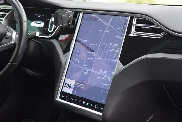 Tesla Model S - Afbeelding 15 van 30