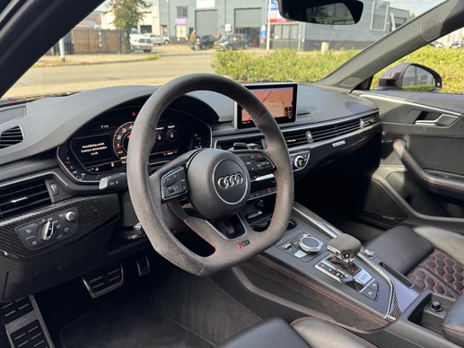 Audi RS4 - Afbeelding 6 van 30