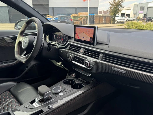 Audi RS4 - Afbeelding 12 van 30