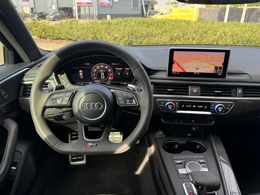 Audi RS4 - Afbeelding 15 van 30