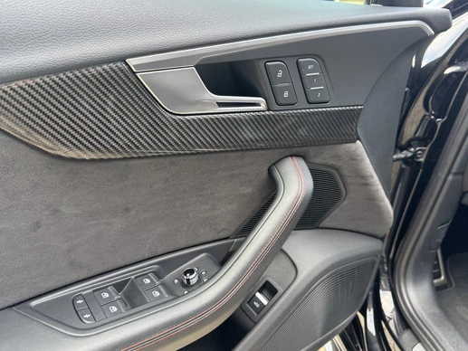 Audi RS4 - Afbeelding 24 van 30