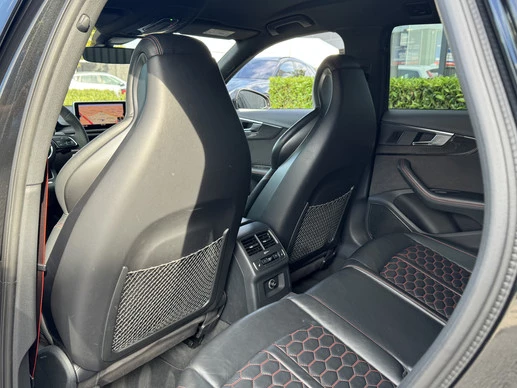 Audi RS4 - Afbeelding 26 van 30