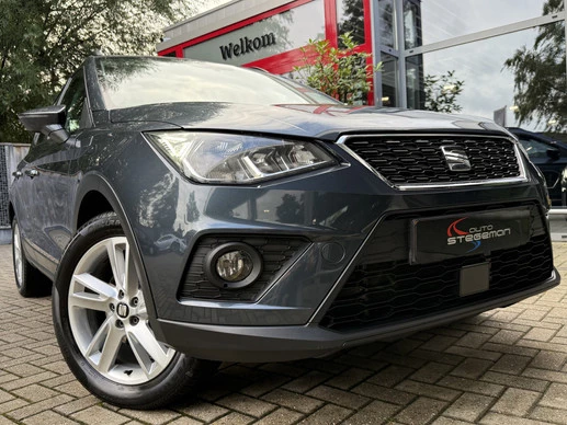 SEAT Arona - Afbeelding 1 van 30